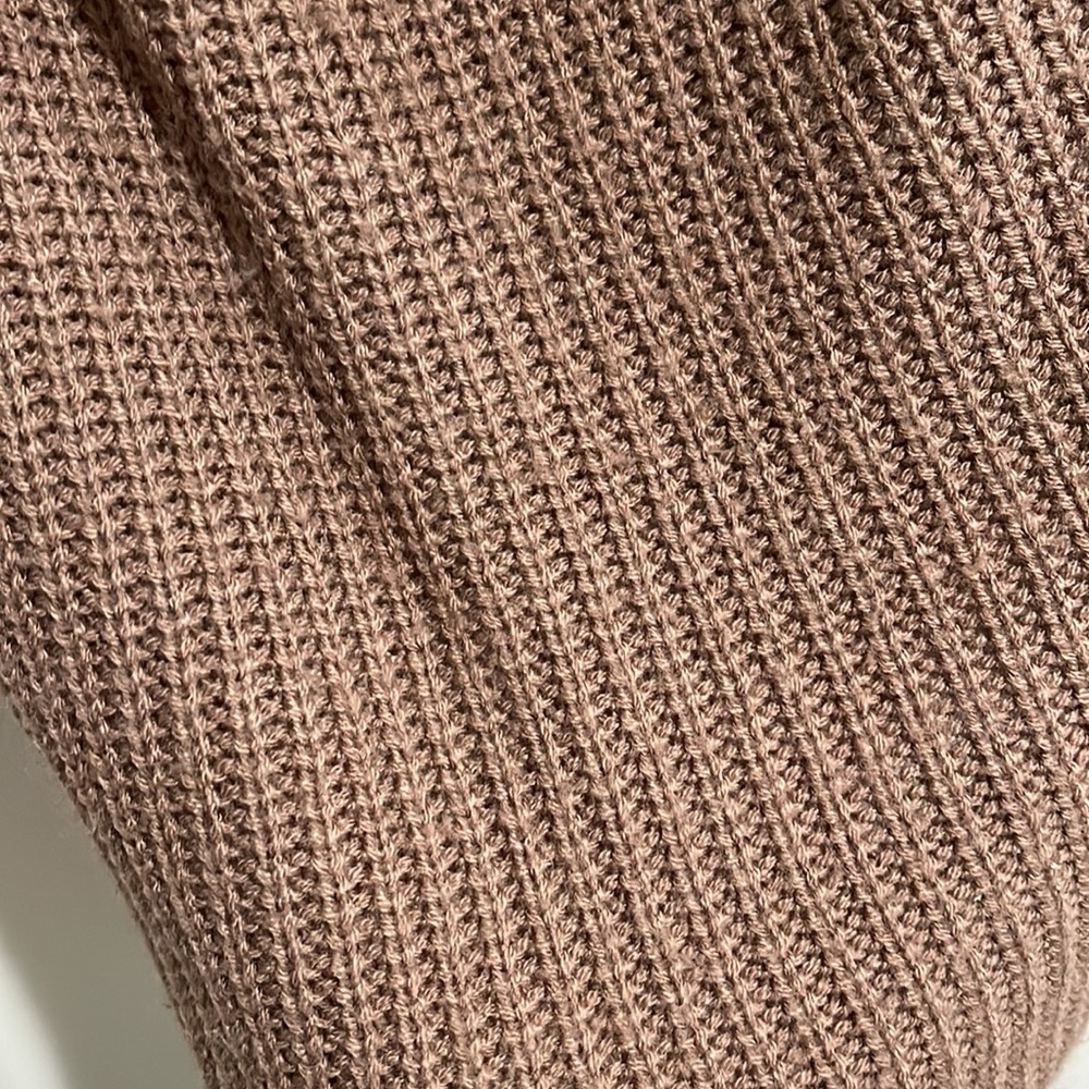 Dusty Mauve off shoulder sweater - Charlotte Russe - size S - Picture 2 of 2